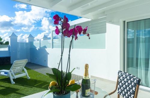 Matagorda House | Rooms & suites Princesa Leticia, Puerto del Carmen, near the beach, with terrace