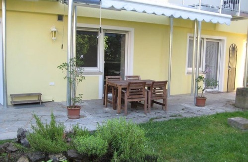 Sommerhausen Apartment | Rosenzauber Appartement mit frei gelegtem Fachwerk im 1. OG für max. 2 Personen