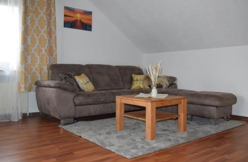 Luenen Apartment | Royal Home - Geräumige Ferienwohnung mit Balkon nahe Seepark Lünen und Dortmund!