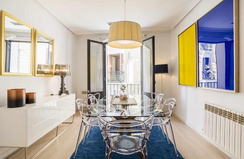 Palacio Apartment | Royal Palace by SkyKey
