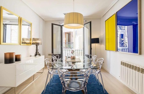 Palacio Apartment | Royal Palace by SkyKey