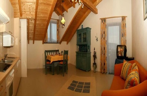 Achslach Apartment | Ruhig Gelegene Fewo 03 - Rustikal und Modern Eingerichtet in Waldnähe