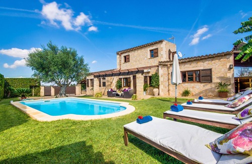 Petra Villa | Rural Finca Es Puput with pool in Mallorca