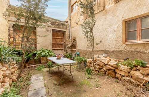 Juncosa House | Rural House 'Casa Estel Miracle' with Private Terrace and Patio