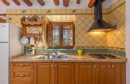 Orgiva House | Rural House 'Cortijo Corral Del Gallo' with Mountain Views, Wi-Fi & Air Conditioning