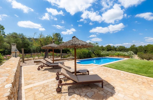 Petra Villa | Rural House 'Es Turó De Son Mel' with Mountain Views, Private Pool and Wi-Fi