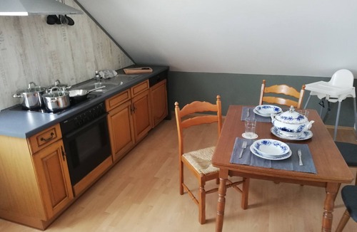 Rehling Apartment | Südhang Apartment in Rehling bei Augsburg, Boxspringbetten