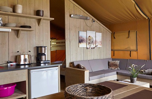 Selm Apartment | Safari tents on the beach at Ternscher See