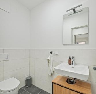 Bayreuth Apartment | Salí Homes R4 - High-Quality Apartment with Terrace