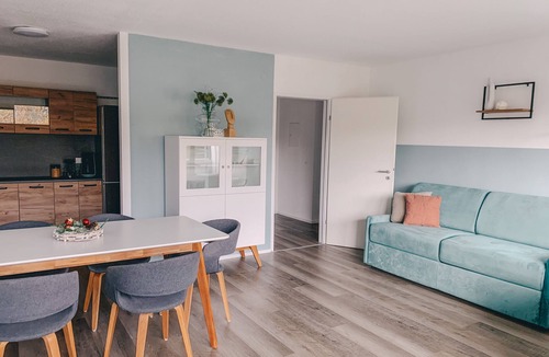 Jakobshof Apartment | Sali Bayreuth 3-room apartment with two balconies