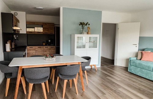 Jakobshof Apartment | Sali Bayreuth 3-room apartment with two balconies