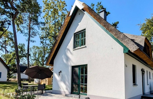 Dargen House | Sand plover - Holiday home "Sand plover" in the fishing village Zirchow am