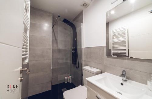 Atocha Apartment | Santa Maria de la cabeza Apartments