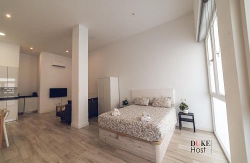 Atocha Apartment | Santa Maria de la cabeza Apartments