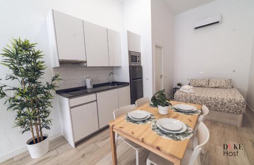 Atocha Apartment | Santa Maria de la cabeza2 Apartments