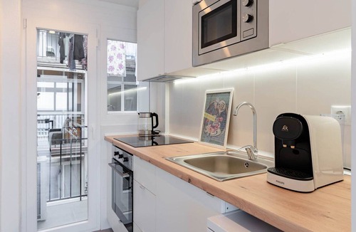 El Palo Apartment | Scenic Flat in Malaga