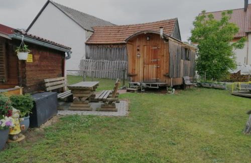 Kelheimwinzer Other | Schäferwagen auf dem Ferienhof Stark