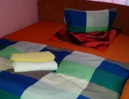 Milbertshofen - Am Hart Apartment | Schöhne Zimmer mit Doppelbet