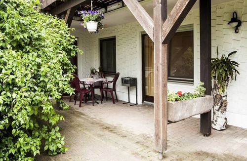 Nennslingen Apartment | Schöne, entspannte Tage mit Kaminofen und Balkon