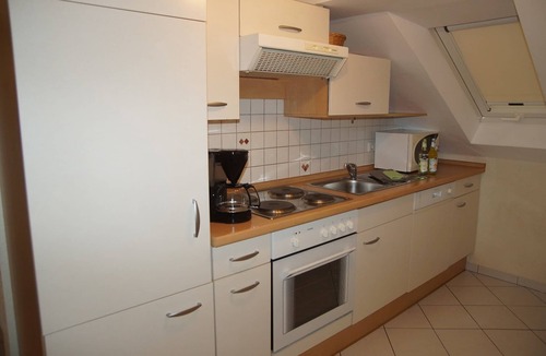 Buchelberg Apartment | Schöne Ferienwohnung (78qm) im Dachgeschoss
