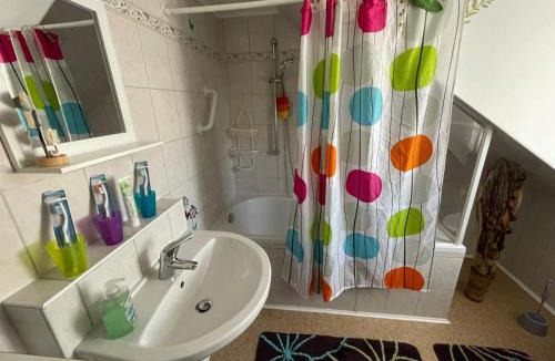Deggendorf Apartment | Schöne Ferienwohnung in Bahnhofsnähe für Urlaub, Studium oder Arbeit