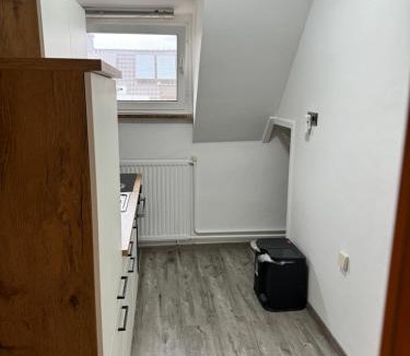 Werne Apartment | Schöne Wohnung mit TV, WLAN und Küche - Anna