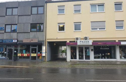 Dachau District Apartment | Schöne Wohnung zentral Dachau(20 min zum HBF München)