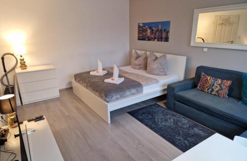 Dachau District Apartment | Schöne Wohnung zentral Dachau(20 min zum HBF München)