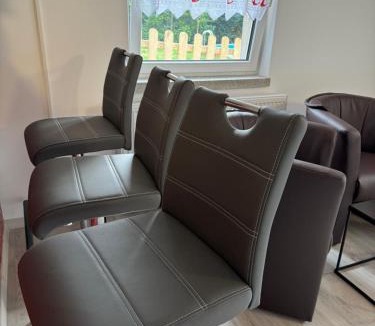 Werne Apartment | Schönes Apartment mit TV, WLAN, Kochbereich und Parkplatz - Sara