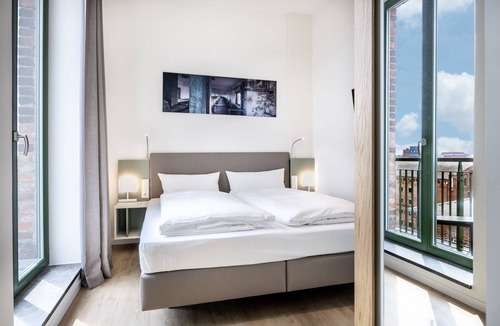 Wismar Apartment | Schickes Hafenapartment mit Balkon und Tollem Ausblick in Hervorragender Lage