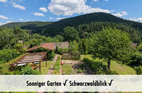 Alpirsbach House | Schindelhäusle: sonniger Garten | Hunde erlaubt