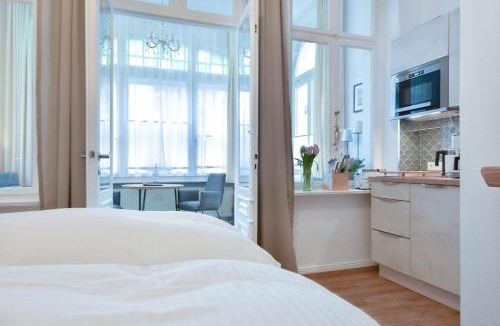 Ahlbeck Apartment | Schloß Hohenzollern 13