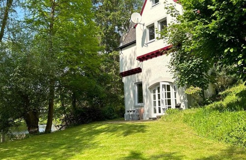 Uebach-Palenberg Apartment | Schloss Rimburg - Apartments & Ferienwohnungen