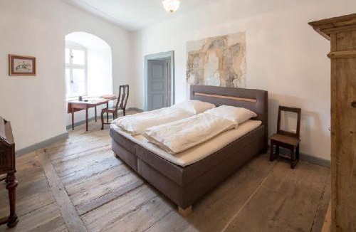 Wenzenbach Apartment | Schloss Schönberg