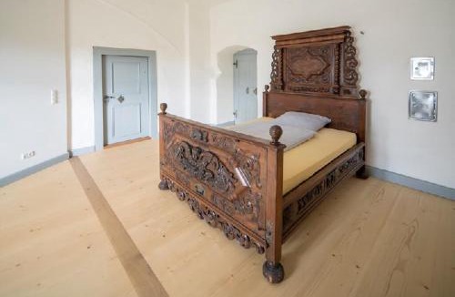 Wenzenbach Apartment | Schloss Schönberg