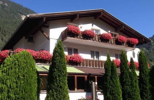 Toesens Apartment | Schnuggi - Apartments Stefania