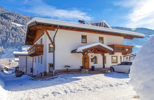Zillertal Apartment | schoene Ferienwohnung-Aschau