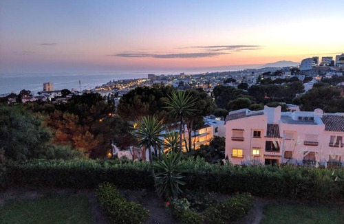 Mijas Apartment | Sea View apartment in posh Miraflores