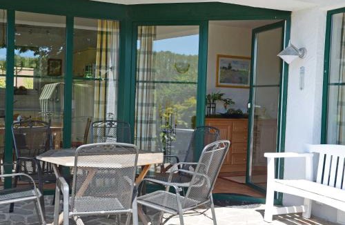 Seedorf Apartment | Seedörper Reethus mit Hafenblick, Kamin und Sauna
