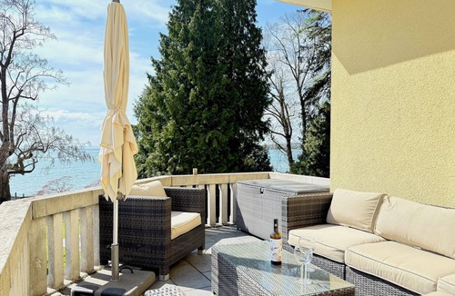 Nonnenhorn Apartment | Seeperle49 vacation apartment - special, stylish with its own beach