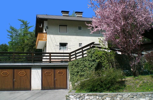 Haiming House | self-catering house, 4-10 persons, complete furnished