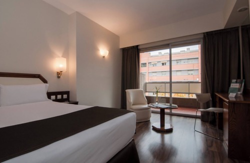 Alameda de Osuna Hotel | Senator Barajas Hotel