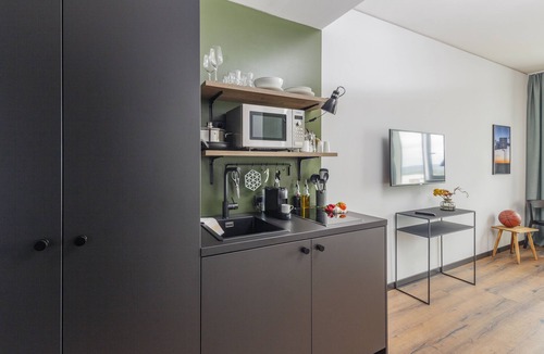Bruhl-Guterbahnhof Apartment | Serviced Apartments in Freiburg