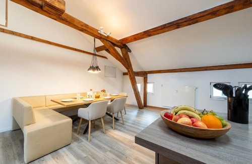 Bamberg Apartment | Sevenhills Bamberg Charmantes Dachgeschoss, Balkon, Bahnhofsnähe, Klimaanlage