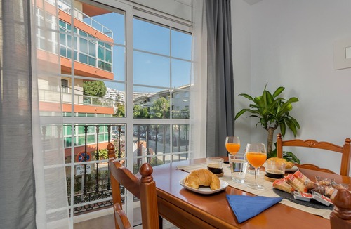 Carihuela House | SF CARIHUELA LUXURY SUITE