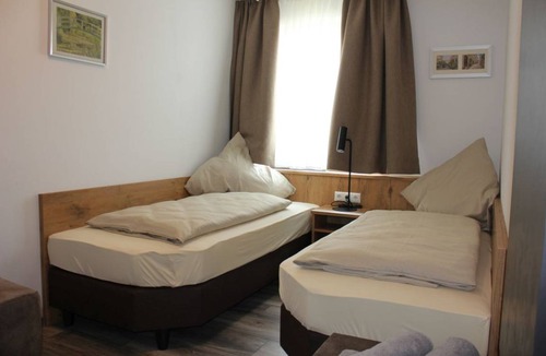 Teisendorf Other | Shared room ∙ 4 guests