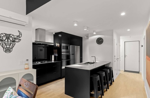 Arthur's Point House | Shotover View - Family friendly close to Coronet Peak