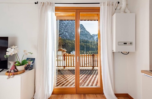 Granvilla Apartment | Siera Loft 1 Panorama 3 Minutes from the Slopes