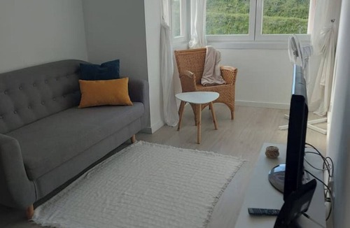 Mina Apartment | Silence and the countryside in the city