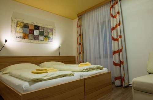 Sankt Egidi Bed & Breakfast | Single room with shower, toilet - Gasthof Egidiwirt